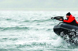 普京與橡皮艇 捕鯨議題的隱喻與現實